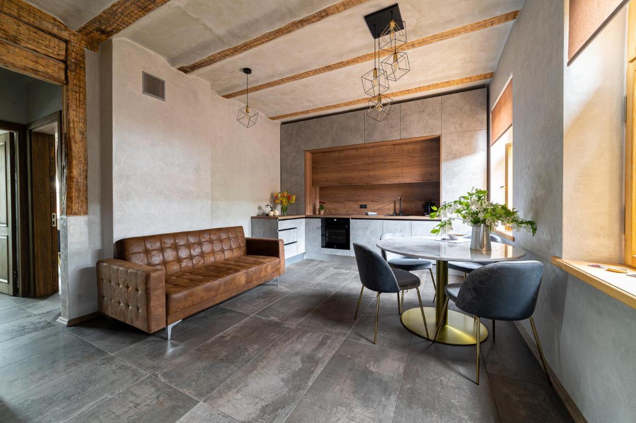 Vija Apartment Kuldiga Bagian luar foto