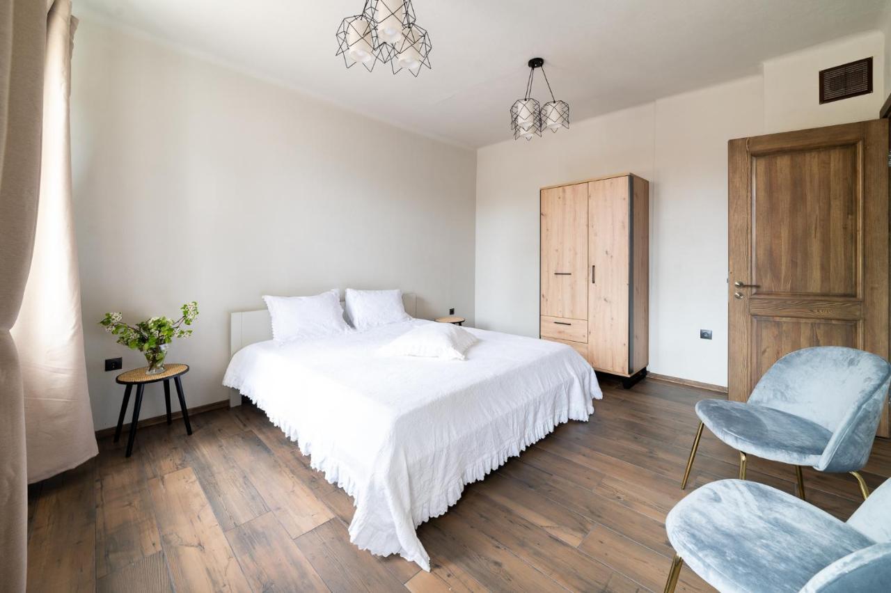 Vija Apartment Kuldiga Bagian luar foto