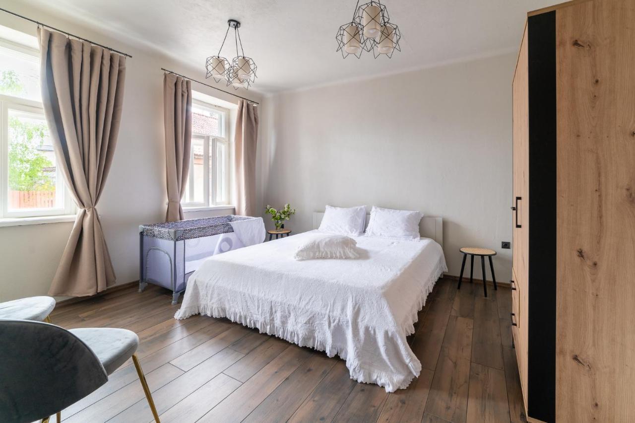 Vija Apartment Kuldiga Bagian luar foto